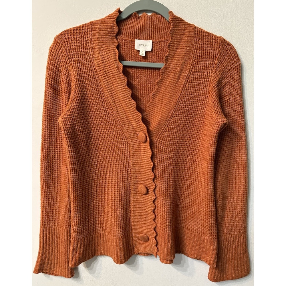 Cyrus Rust Orange Scalloped Waffle Knit V-Neck Button Cardigan Sweater Women S